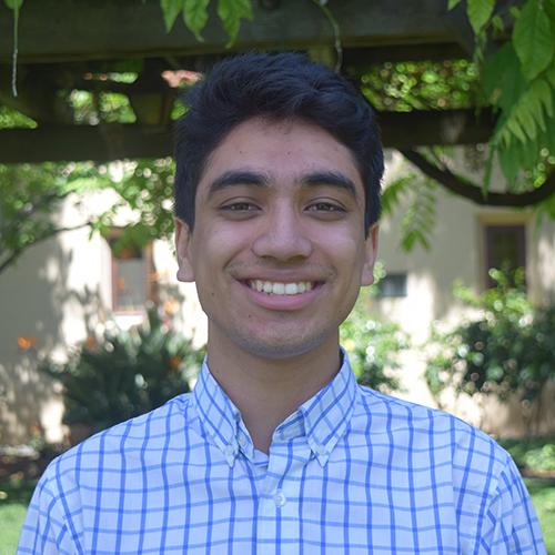 Hector Martinez headshot