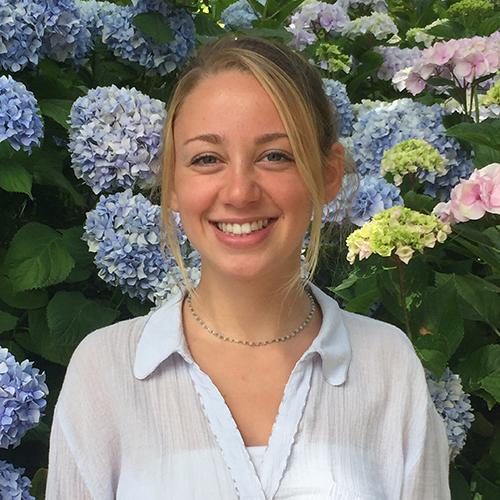 Maggie Debrovner  headshot