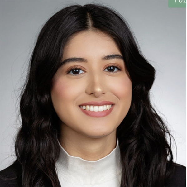 Michelle Flores headshot