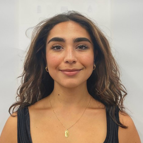 Sade Hashemi headshot