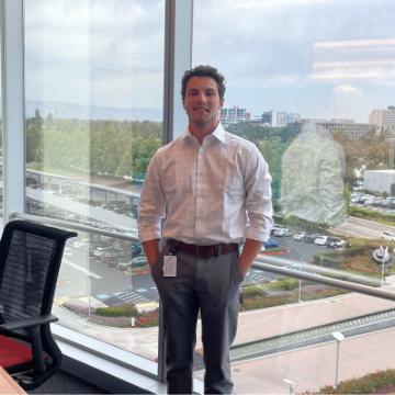 Quinn Gilman is a business ethics/esg intern with the Markkula Center for Applied Ethics and a senior at Santa Clara University.