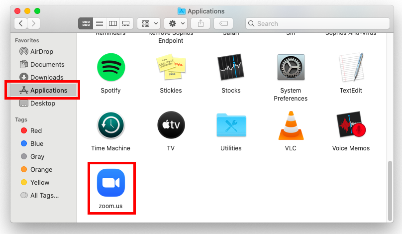 Icons in Mac Finder with Zoom application highlighted.
