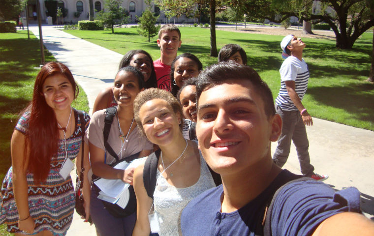 Students from the LEAD Scholars program during LEAD week 