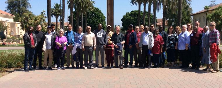 Group photo of new students at SCU with President Kevin O'Brien.