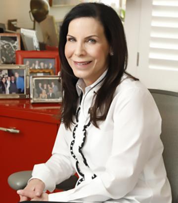 About Carlyse ‘77 and Arthur Ciocca