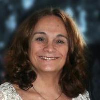 Associate Professor of Economics Linda Kamas Head Shot