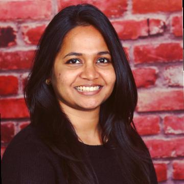 Dhivya Rajasekar professional headshot photo