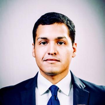 Juan Diaz professional headshot photo