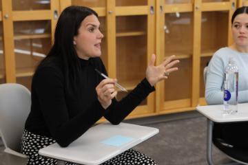 Professor Sarah Cabral teaching new pilot course Foundations of Leadership