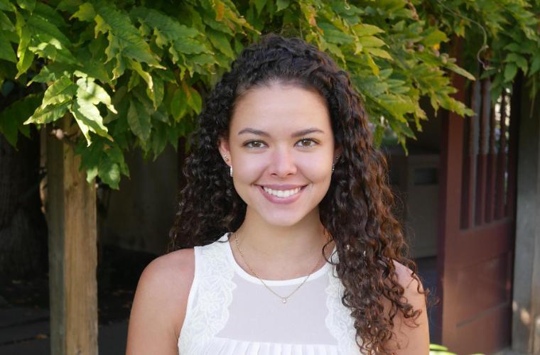 Regina Howson '22, Finance Major - Regina Howson Link to file