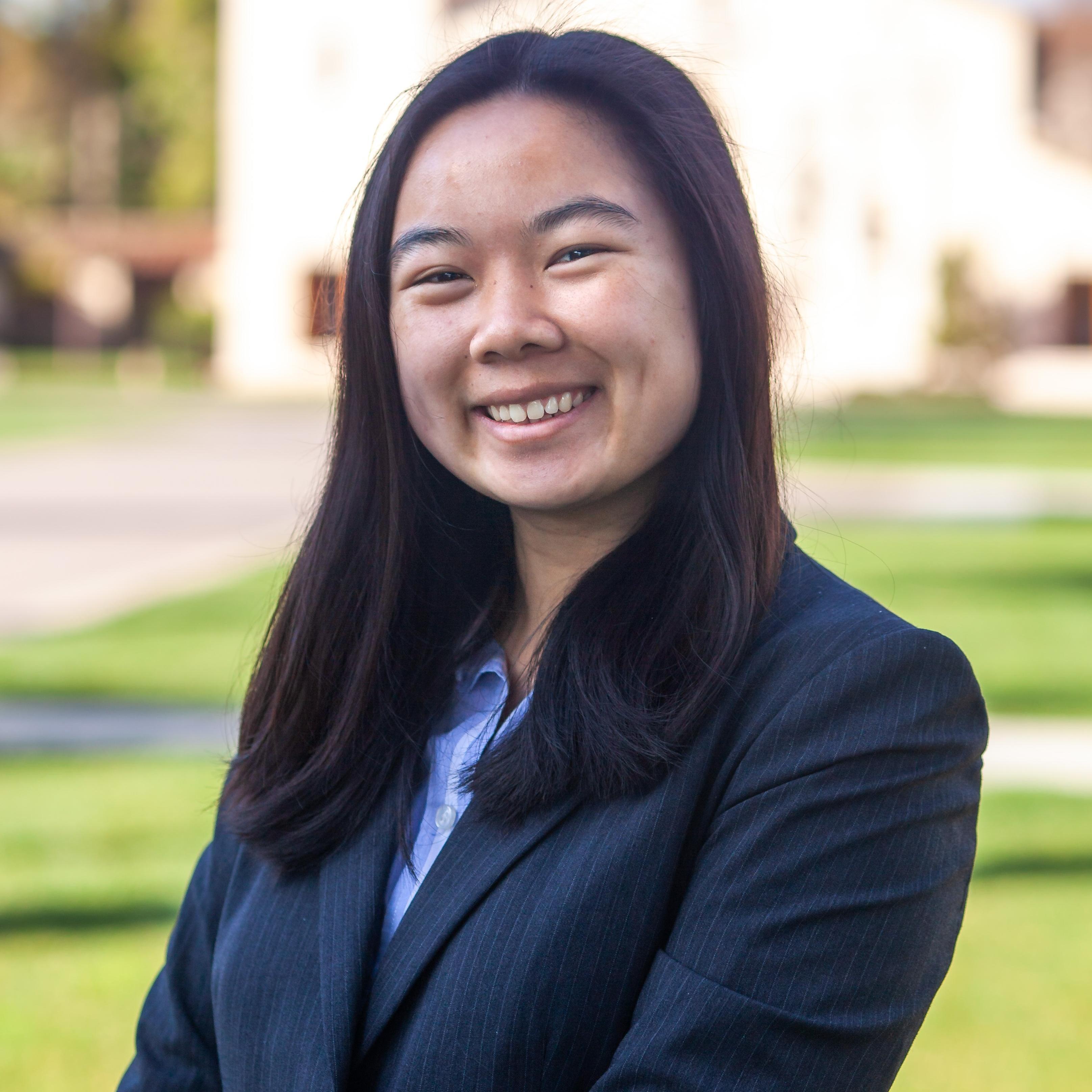 Jasmine Lam '24, Leavey Ambassador 