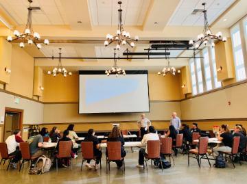 Photo of MOBI students at CET