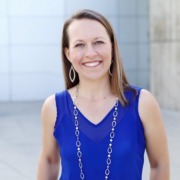 Theresa Wellman Headshot