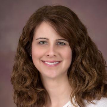 Anne Naragon headshot square