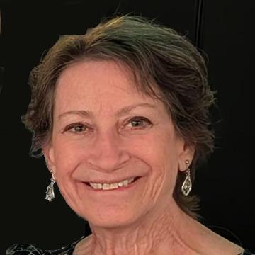 Vicki Pope 2025 square headshot