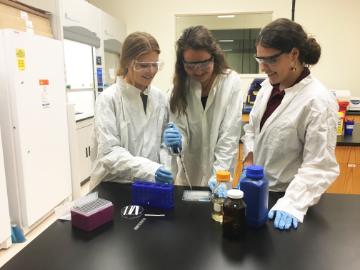 Breastmilk Sensor: Samantha O’Connor, Callie Weber, and Nina Morrison