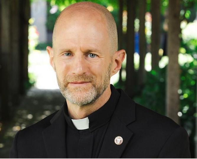 Matthew Carnes SJ image link to story