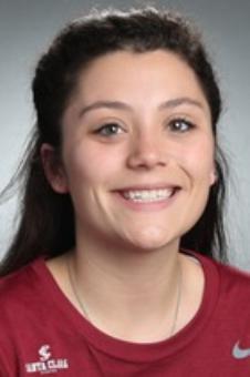 Headshot Image of Amanda Harvey 20-21